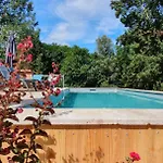 Le Clos D'o Les Rapiettes Maison Proche Sarlat Avec Piscine Privee 別荘