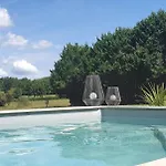 別荘 Le Clos D'o Les Rapiettes Maison Proche Sarlat Avec Piscine Privee *