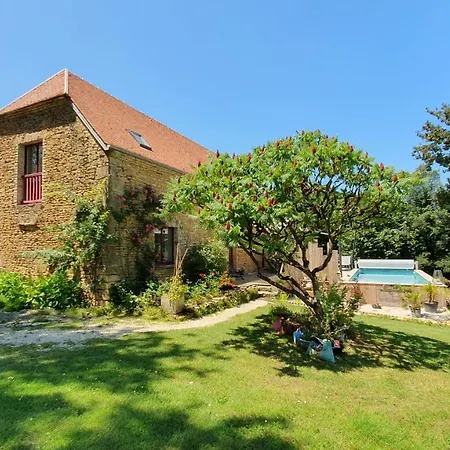Le Clos D'ô Les Rapiettes Maison Proche Sarlat Avec Piscine Privée Casa vacanze *